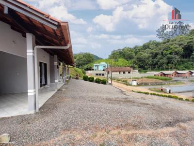 Casa para Venda, em Benedito Novo, bairro Centro, 3 dormitrios, 3 banheiros, 1 sute, 2 vagas