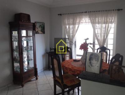 Casa para Locação, em Americana, bairro Chácara Machadinho I, 3 dormitórios, 1 banheiro, 2 suítes, 2 vagas