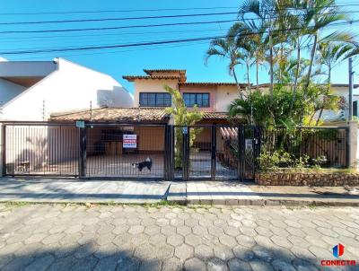 Casa para Venda, em Vitória, bairro Mata da Praia, 3 dormitórios, 6 banheiros, 3 suítes, 3 vagas