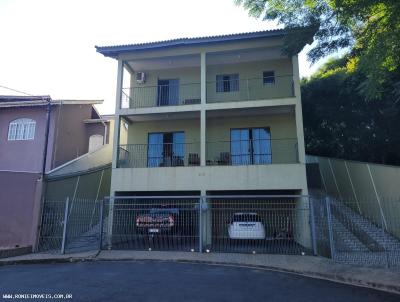 Casa para Venda, em Bragana Paulista, bairro Residencial das Ilhas, 3 dormitrios, 4 banheiros, 1 sute, 4 vagas