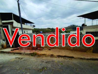 Casa para Venda, em Visconde do Rio Branco, bairro Santo Antnio, 4 dormitrios, 2 banheiros