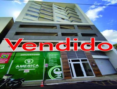 Apartamento para Venda, em Visconde do Rio Branco, bairro Praa 28 de Setembro, 3 dormitrios, 2 banheiros, 1 sute, 1 vaga