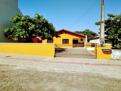 Casa para Venda, em Balnerio Barra do Sul, bairro Centro, 3 dormitrios, 1 banheiro, 1 sute, 2 vagas