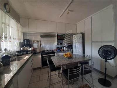 Casa para Venda, em Limeira, bairro Jardim Planalto, 2 dormitrios, 2 banheiros, 1 sute, 5 vagas