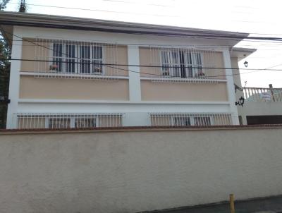 Casa para Venda, em Petrópolis, bairro Valparaiso, 3 dormitórios, 3 banheiros, 1 suíte, 2 vagas