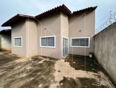 Casa para Venda, em Caldas Novas, bairro Jardim Priv, 2 dormitrios, 2 banheiros, 1 sute, 3 vagas