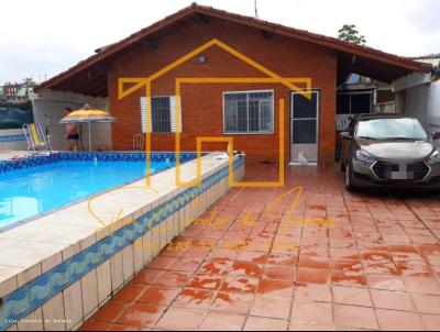 Casa para Venda, em Itanham, bairro Suaro, 2 dormitrios, 2 banheiros, 3 vagas