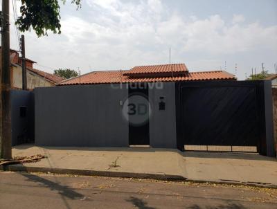 Casa para Venda, em Ourinhos, bairro Santa F IV, 2 dormitrios, 2 banheiros, 1 sute, 3 vagas