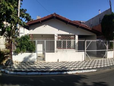 Casa para Venda, em Balnerio Cambori, bairro Bairro Das Naes, 2 dormitrios, 1 banheiro, 2 vagas