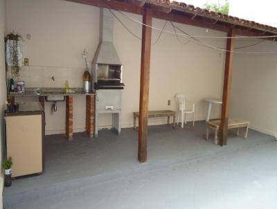 Casa para Venda, em Pedro Leopoldo, bairro Triângulo, 3 dormitórios, 3 banheiros, 1 suíte, 4 vagas