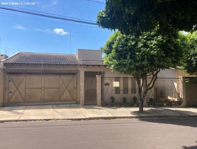 Casa para Venda, em Presidente Prudente, bairro Residencial Vitoria Rgia, 4 dormitrios, 4 banheiros, 1 sute, 3 vagas