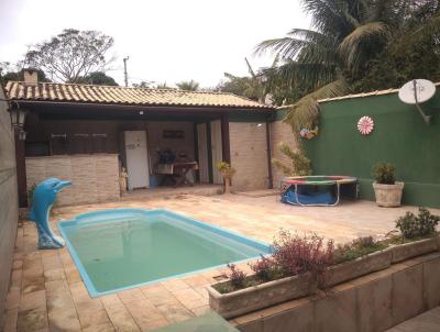 Casa para Venda, em Araruama, bairro Bananeiras, 2 dormitrios, 3 banheiros, 1 sute, 4 vagas