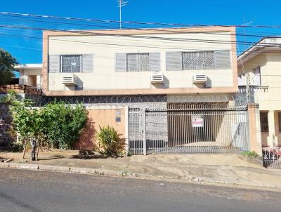 Casa para Venda, em Presidente Prudente, bairro Bosque, 4 dormitrios, 4 banheiros, 1 sute, 1 vaga