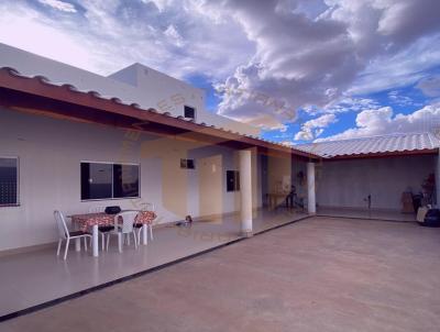 Casa para Venda, em Guanambi, bairro BENEVAL BOA SORTE, 3 dormitrios, 2 banheiros, 1 sute, 3 vagas
