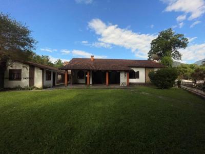 Casa em Condomnio para Venda, em Guapimirim, bairro Caneca Fina, 4 dormitrios, 3 banheiros, 1 sute, 2 vagas