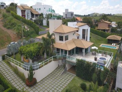 Casa Alto Padro para Temporada, em Capitlio, bairro Escarpas do Lago