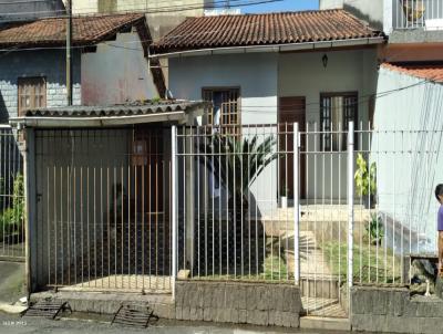 Casa para Venda, em Volta Redonda, bairro Rstico, 3 dormitrios, 1 banheiro, 1 vaga