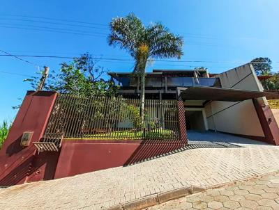 Casa para Venda, em Joinville, bairro Iririu, 3 dormitrios, 3 banheiros, 1 sute, 2 vagas