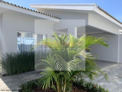 Casa para Venda, em Pirapozinho, bairro Centro, 3 dormit�rios, 3 banheiros, 1 su�te, 2 vagas