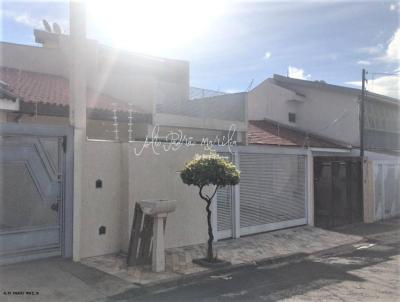 Casa para Venda, em Marlia, bairro Jardim Aparecida Nasser, 6 banheiros, 4 sutes, 3 vagas