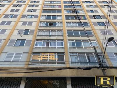 Apartamento para Venda, em Curitiba, bairro Centro, 3 dormitrios, 1 banheiro, 1 vaga
