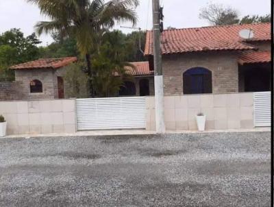 Casa para Venda, em Araruama, bairro BAIRRO PARARY, 2 dormitrios, 2 banheiros, 1 sute, 1 vaga