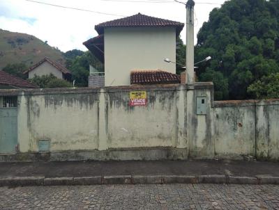 Edcula para Venda, em Mimoso do Sul, bairro Centro, 2 dormitrios, 2 banheiros