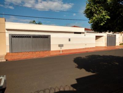 Casa para Venda, em Ituverava, bairro Jardim Marajoara, 3 dormitrios, 3 banheiros, 1 sute, 3 vagas
