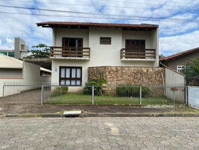 Casa para Venda, em So Francisco do Sul, bairro Itaguau, 3 dormitrios, 2 banheiros, 1 sute, 3 vagas