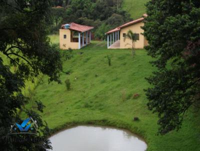Chcara para Venda, em Extrema, bairro Tenentes Rural, 3 dormitrios, 2 banheiros