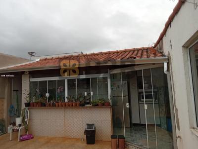 Casa para Venda, em Bauru, bairro Jardim Helena, 2 dormitrios, 2 banheiros, 2 vagas