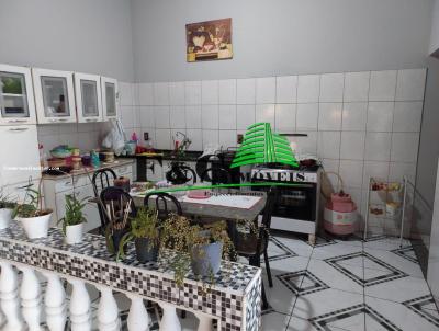 Casa para Venda, em Araras, bairro Conjunto Habitacional Heitor Villa Lobos, 3 dormitrios, 2 banheiros, 1 sute, 2 vagas