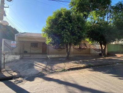 Casa para Venda, em Umuarama, bairro Parque San Marino, 3 dormitrios, 2 banheiros, 2 vagas