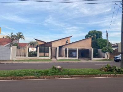 Casa para Venda, em Campo Mouro, bairro Centro, 4 dormitrios, 3 banheiros, 3 sutes, 4 vagas