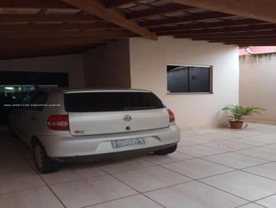 Casa para Venda, em Montes Claros, bairro Santa Rafaela, 3 dormitrios, 1 banheiro, 2 vagas
