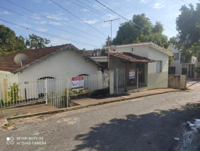 Casa para Venda, em Bom Despacho, bairro So Francisco, 2 dormitrios, 1 banheiro