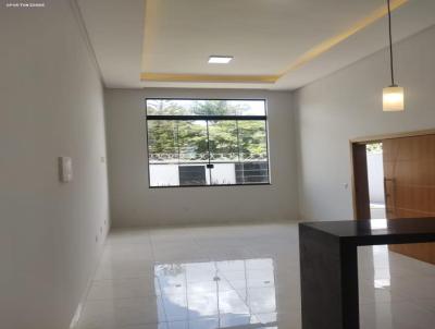 Casa para Venda, em Aparecida de Goinia, bairro Cardoso Continuao, 3 dormitrios, 3 banheiros, 1 sute, 2 vagas