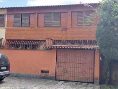Casa em Condomnio para Venda, em Terespolis, bairro Alto, 5 dormitrios, 3 banheiros, 3 vagas