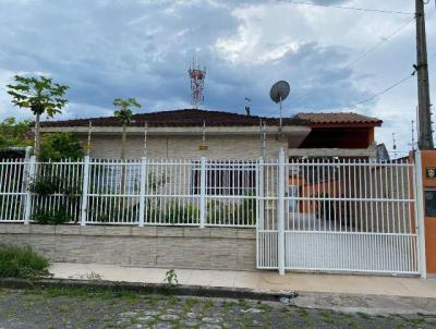 Casa para Venda, em Mongagu, bairro Jardim Praia Grande, 3 dormitrios, 1 banheiro, 1 sute, 4 vagas