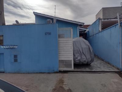 Casa para Venda, em Caraguatatuba, bairro Balnerio dos Golfinhos, 2 dormitrios, 2 banheiros, 1 sute, 2 vagas