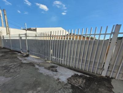 Casa para Locao, em Taubat, bairro Jd Maria Augusta, 3 dormitrios, 1 banheiro, 1 vaga