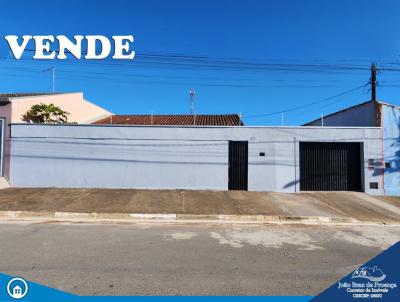 Casa para Venda, em Capão Bonito, bairro Vila Nova Capão Bonito, 2 dormitórios, 1 banheiro, 2 vagas