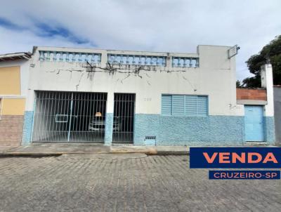 Casa para Venda, em Cruzeiro, bairro Vila Loyelo, 4 dormitrios, 4 banheiros, 1 sute, 2 vagas