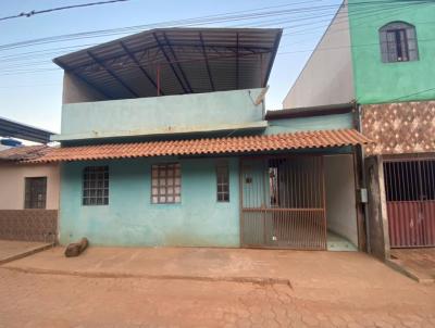 Casa para Venda, em Dom Cavati, bairro Vila Machado, 3 dormitrios, 2 banheiros, 2 vagas