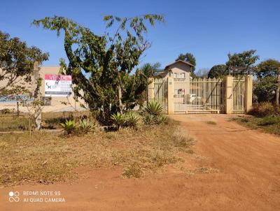 Chcara para Venda, em Bom Despacho, bairro Cristais, 4 dormitrios, 1 banheiro, 2 sutes