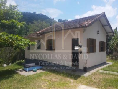 Casa para Venda, em Florianpolis, bairro Rio Tavares, 3 dormitrios, 1 banheiro, 2 vagas