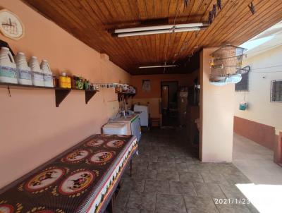 Casa para Venda, em Presidente Prudente, bairro Jardim Iguau, 3 dormitrios, 2 banheiros, 4 vagas