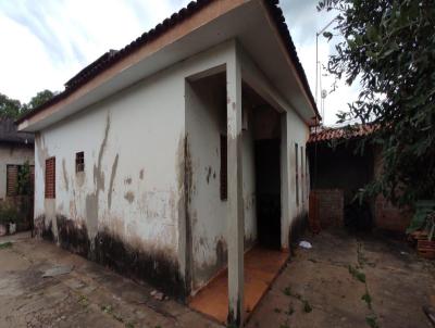 Casa para Venda, em Presidente Prudente, bairro Jardim Santa F, 3 dormitrios, 1 banheiro, 3 vagas