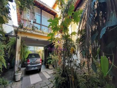 Casa Duplex para Venda, em Saquarema, bairro Verde Vale, 2 dormitrios, 3 banheiros, 5 vagas