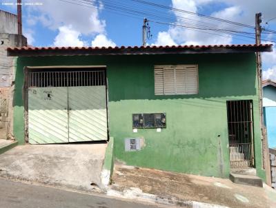 Casa / Sobrado para Locao, em Bragana Paulista, bairro JARDIM DA FRATERNIDADE, 2 dormitrios, 1 banheiro, 2 vagas